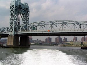 Waterways Boat Cruise NYC (around Manhattan island) 100.JPG